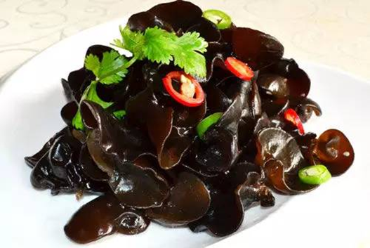 如何正确认识食用菌——黑木耳的营养价值