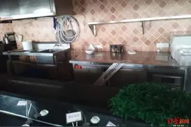 这家西餐厅同一天致多人食物中毒 法院判其赔偿，并罚款8万元图片