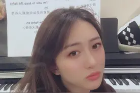 全面狙击“00后”口味，这位技能加满的浙师大美女英语老师在抖音上火了图片