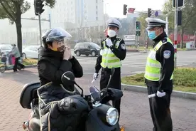 台州交警推行“3+1”模式，消除安全隐患护航复工复产图片