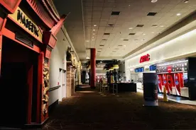 美国纽约要求餐饮场所禁止堂食 电影院关门图片