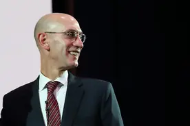 选秀掷硬币结果：雷霆胜骑士 将以倒数第4身份参加抽签图片