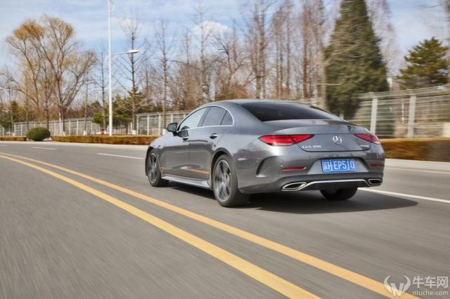一双丹凤三角眼，两弯柳叶吊梢眉，试驾奔驰CLS 350 4MATIC