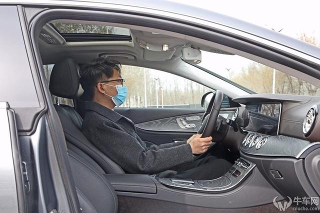 一双丹凤三角眼，两弯柳叶吊梢眉，试驾奔驰CLS 350 4MATIC