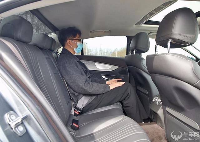 一双丹凤三角眼，两弯柳叶吊梢眉，试驾奔驰CLS 350 4MATIC