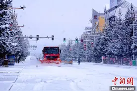 “中国最北城市”迎来入春最大雪 雪深10厘米图片