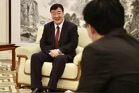 中国政府和各省市会否进一步提高对韩国人的入境限制？驻韩大使邢海明回应图片