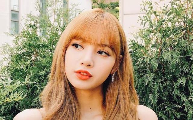 blackpinklisa多高（blackpink成员lisa多高多重 lisa个人资料身高体重 lisa为什么叫小五）