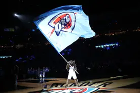 从未0-3过！雷霆6次系列赛0-2落后都拿下了G3图片