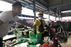 “跑男”代人买菜一个月卖20万元，广州多了一群菜场买手图片