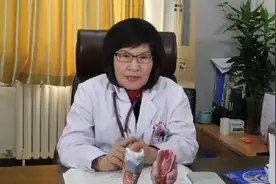 什么是甲状腺？甲状腺有什么作用？主任医师为你解答视频封面