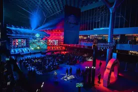 电竞场上的少年：成为下一个Uzi还是没登台就告别？图片