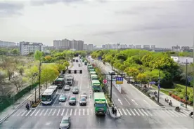 告别尘土飞扬图片