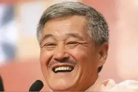 赵本山回应"网传移民加拿大"图片