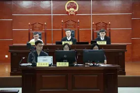 微信群主将群成员移出群组成被告，法院当庭裁定驳回起诉：支持群主依法行使管理职责图片
