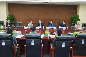 滁州琅琊区委常委、常务副区长张传宗会见上海均和集团考察组图片