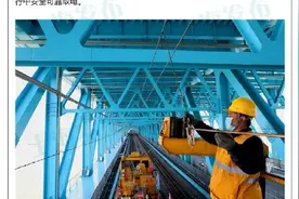 沪通铁路新进展！沪通长江大桥接触网导线贯通图片