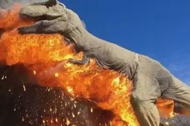 “起床！量体温了！”麻烦给七千万年前的恐龙发条信息图片