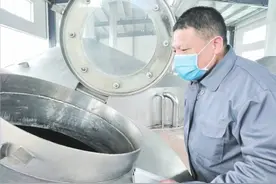 兄弟品牌连遭收购雪藏，河南仅存的本土啤酒咋突围 | 极刻图片