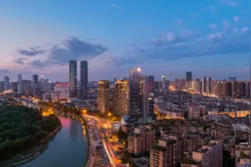 我在成都体验抗疫，捷克有一天也该这么做图片