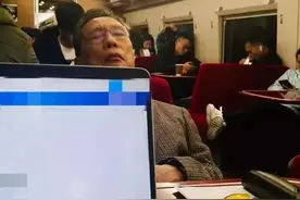 “战疫”的50个瞬间，哪一个令你刻骨铭心图片