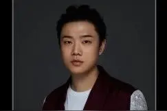 24岁中国男裁缝，用旗袍登上纽约时装周，成为最年轻的华服设计师，网友：重新爱了中国风图片