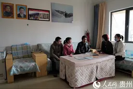 纳雍县易地扶贫搬迁：战“疫”里姐妹同心 共同守护新家园图片
