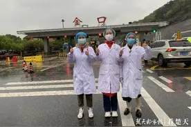 在交通监测点过生日，一天采集50多份咽拭子，三名90后姐妹花守护着武汉南大门图片