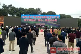 南宁至湛江高速公路开工 2小时可从南宁进入湛江图片