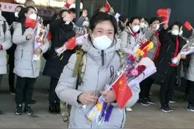 下次见面 一定把你紧紧拥入怀中图片