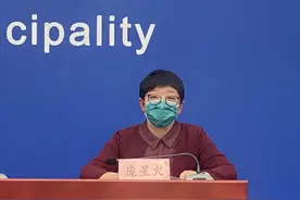 北京：一患者曾在欧洲回国飞机上接触过阳性检测者图片
