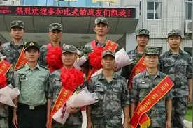 “十大工匠”，出列图片