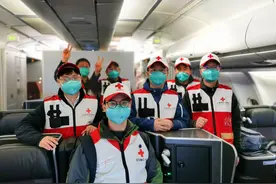 安徽两名80后专家援助伊朗抗疫平安归来图片