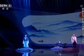 机智过人：4岁机器人书法家多才多艺，现场演奏《沧海一声笑》视频封面