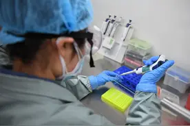 席卷全球的新冠病毒源头在哪？美学者：它是自然生成或已流传数十年图片