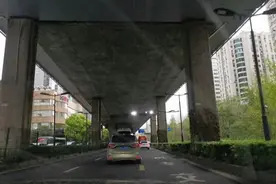 中河高架庆春路匝道开放时间变了？杭州交警：是的，但只是临时措施图片