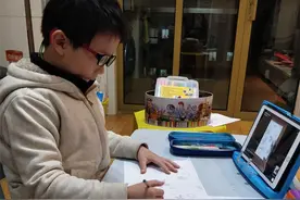 温暖“最美逆行者”的心！上海共青团上线青春战“疫”关爱行动图片