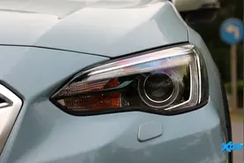 2019款 斯巴鲁XV 灯光展示视频封面