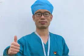 石磊：再写请战书继续战斗图片