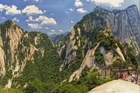 自古华山一条道图片