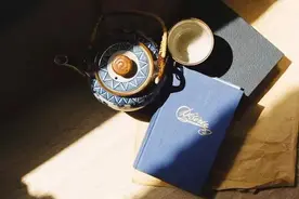 回首半生，才发现最对不起的人是自己图片
