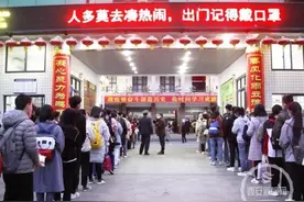 记者现场直击汉中各校高三学生复课情景图片