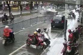 突发！苏州黄埭发生一起严重交通事故视频封面