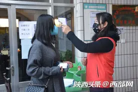 志愿者刘晓艳：辖区的配送员 居民的和事佬图片