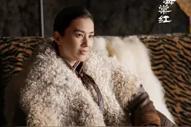 《鬓边不是海棠红》古大犁居然是黄圣依演的！反差太大观众爱了图片