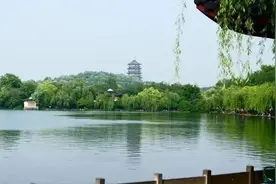 今年杭州的3月热得史上有名！4月第一天，阳光回归！清明假期天气又会如何？图片