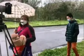 泪目！无锡医疗队车队经过，这对母女“隔空相见”图片