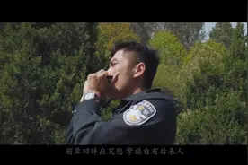 当孤独的口琴声响起，忍不住泪流满面…图片