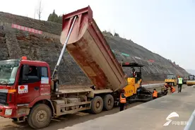 组图│齐鲁交通高速公路重点建设项目全力发起“春季攻势”图片