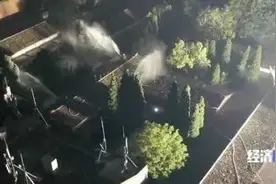 致敬火场逆行者！他们三天两夜不眠不休，看完让人泪目...图片